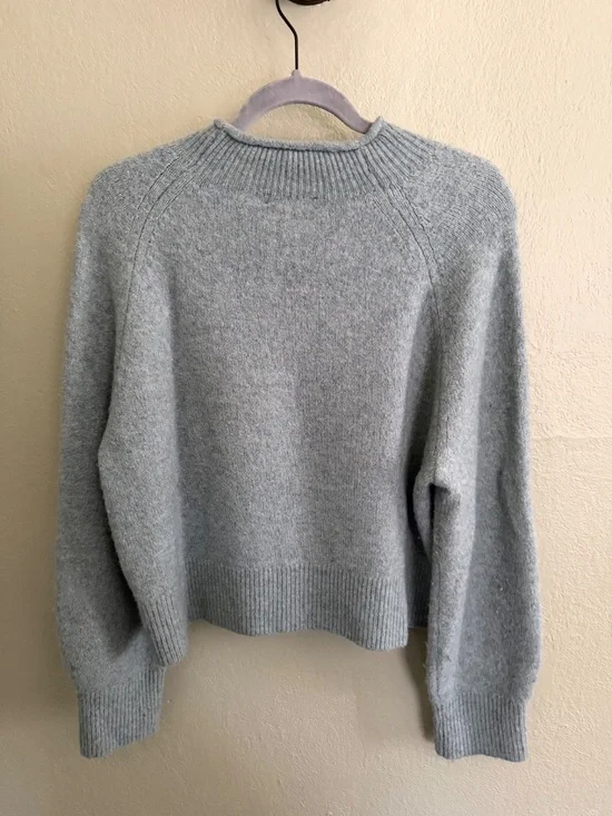 J Crew Wool Blend roll-neck sweater, size medium - Picture 2 of 7